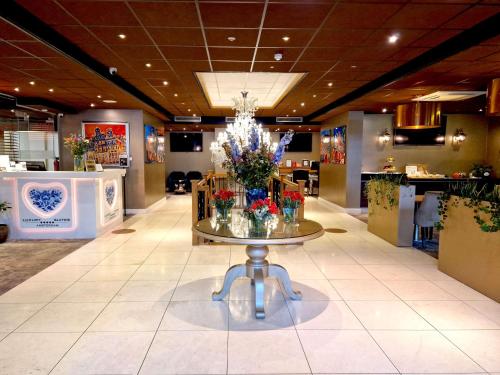Luxury Suites Amsterdam - About Your Stay