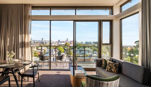 Majestic M Suites - Key Points