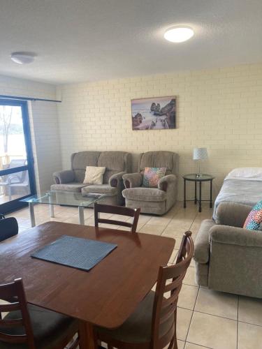 Marcel Towers Holiday Apartments - About Your Stay
