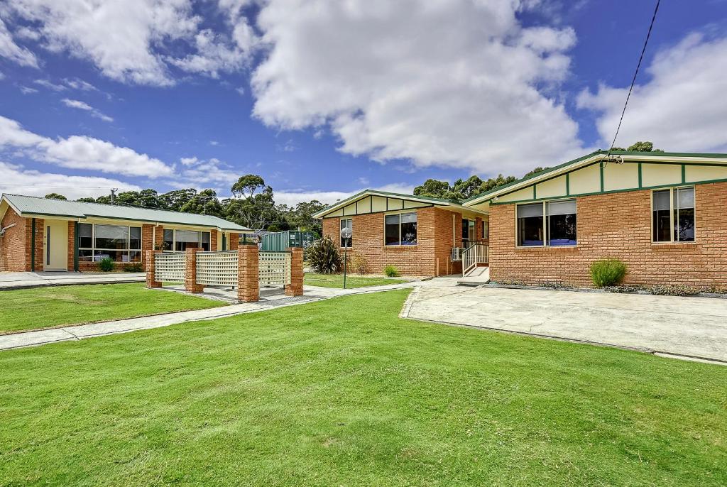 Masons Cottages - Key Points