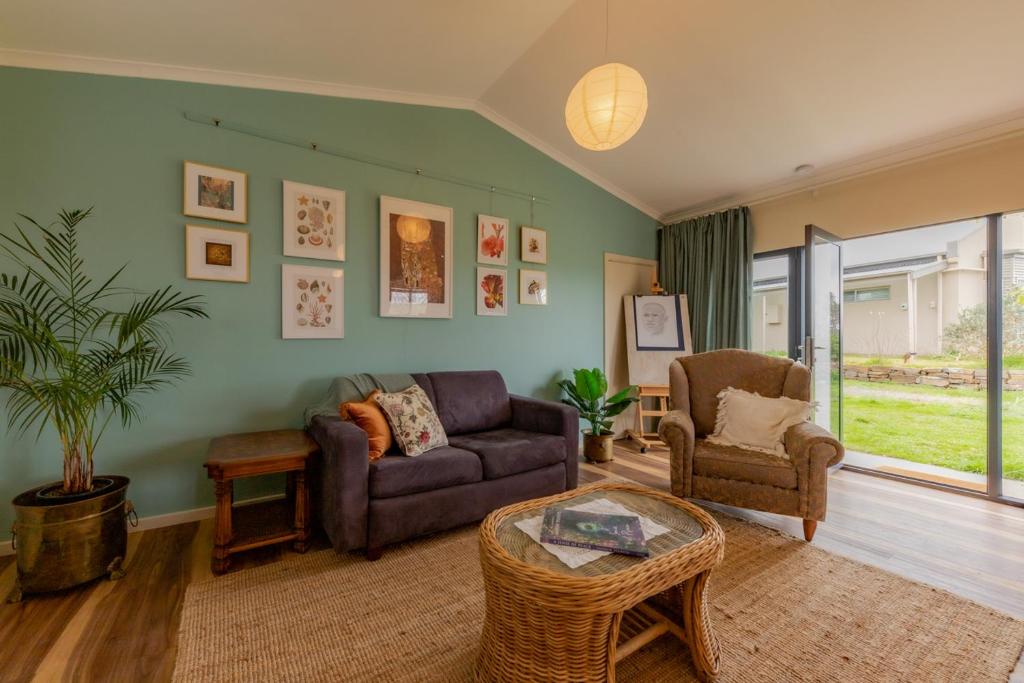 Best Hotels In Springton