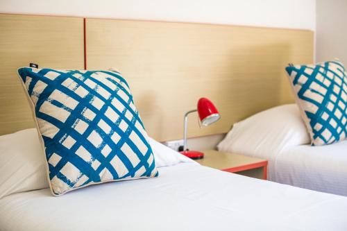 Melton Hotel Auburn - About Your Stay