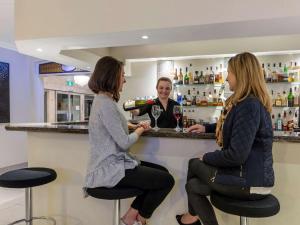 Mercure Wagga Wagga - About Your Stay