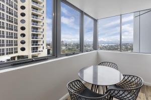 Meriton Suites Bondi Junction - Key Points