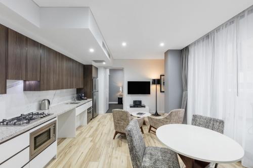Meriton Suites Church Street, Parramatta - Key Points