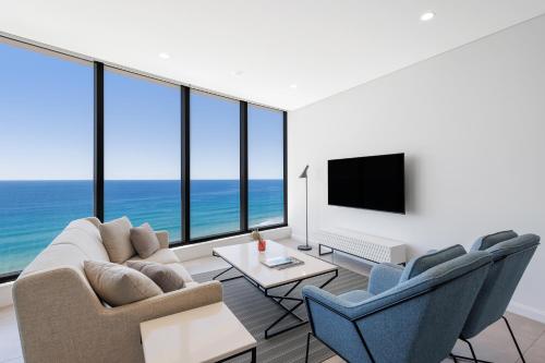 Meriton Suites Surfers Paradise - Key Points