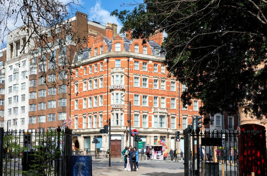 Morton Hotel Review