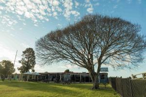 Moruya Waterfront Hotel Motel Review