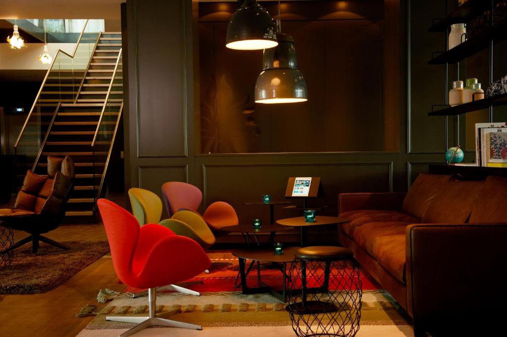 Motel One Amsterdam - About Your Stay