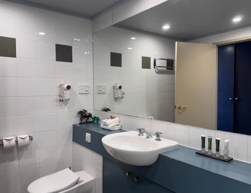 Mt Buller Chalet Hotel & Suites - Key Points