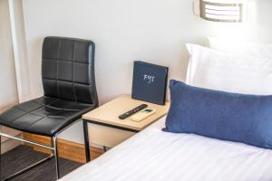 Nightcap at Carlyle Hotel - Key Points