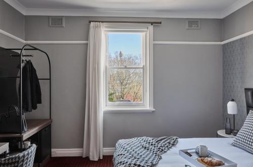 No 9 Springfield - About Your Stay