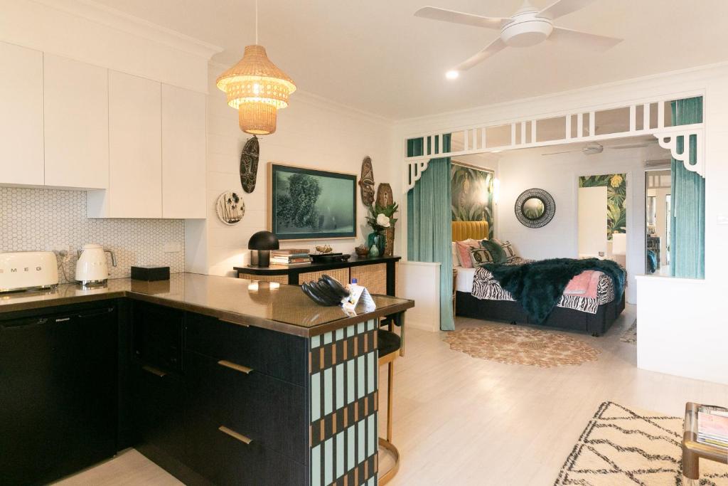 NOMAD - Luxe apartment Review