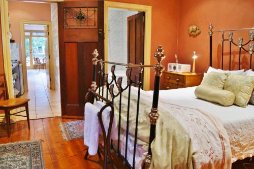 North Adelaide Heritage Cottages & Apartments - About Your Stay