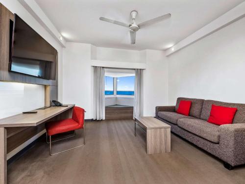 Novotel Darwin CBD - About Your Stay