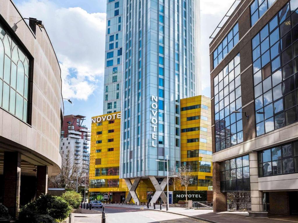 Novotel London Canary Wharf Review