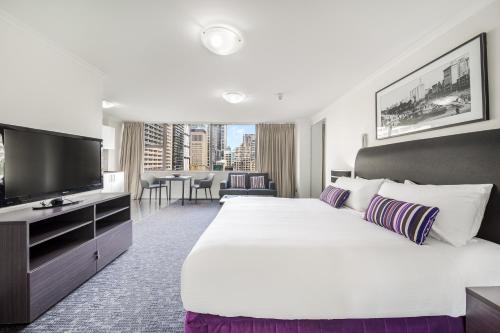 Oaks Sydney Hyde Park Suites - About Your Stay