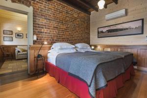 Old Bank Boutique Hotel - About Your Stay