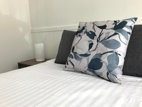 Orford Blue Waters Hotel - Overview and Location