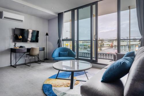 Oros Hotel and Apartments - Key Points