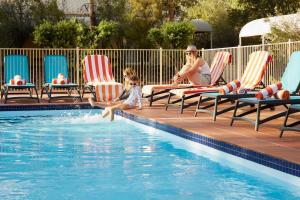 Outback Hotel - Key Points