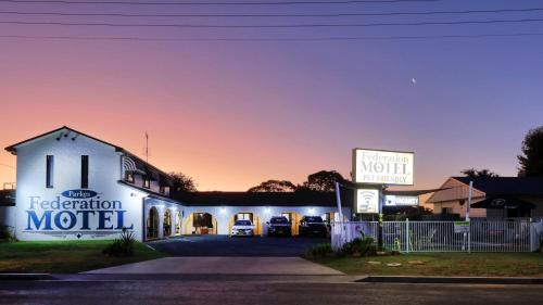 Parkes Federation Motel - About Your Stay