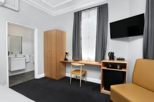 Penshurst Hotel - Hotel Overview