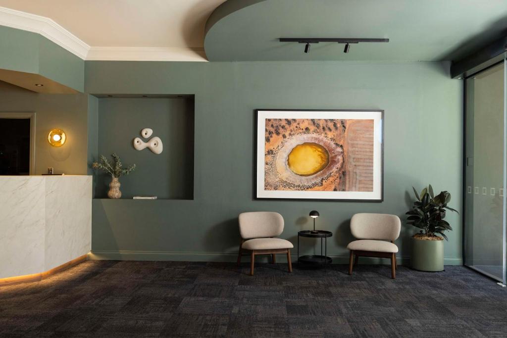 Pensione Hotel Perth Review
