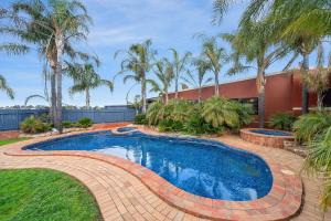 Peppermill Inn Motel - Key Points