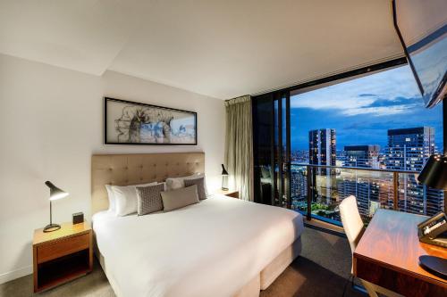 Peppers Broadbeach - Key Points