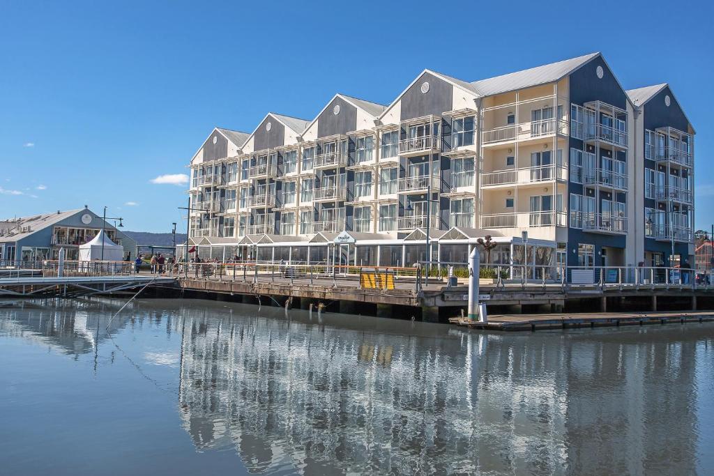 Peppers Seaport Hotel Review