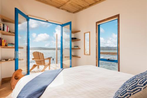 Picnic Island - About Your Stay