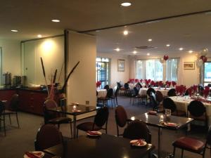 Pinnacles Edge Resort - About Your Stay