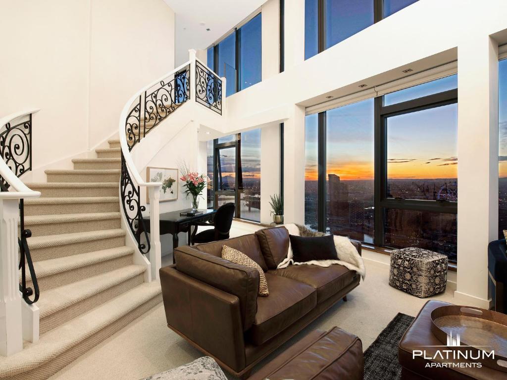 Platinum Luxury Stays at the Victoria Rooftop Penthouse (Apartment), Melbourne (Australia) Deals - Key Points