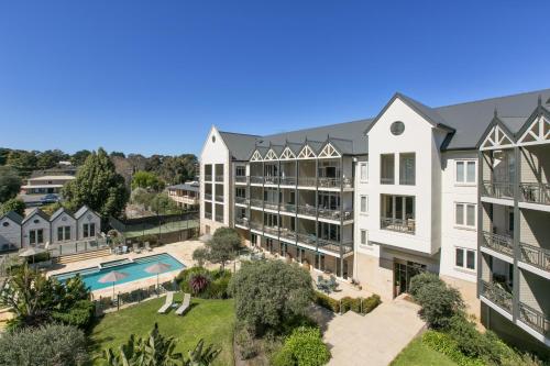 Portsea Village Resort - Key Points