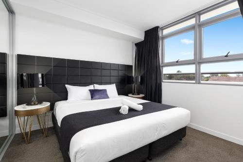 Premium Apartments Chatswood - About Your Stay