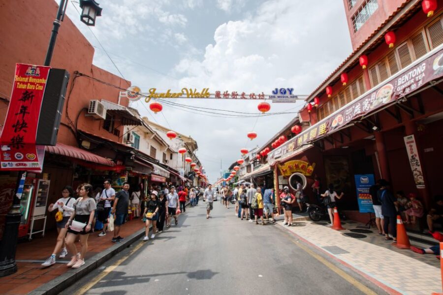 Private: Malacca Night Tour With River Cruise & Trishaw Ride