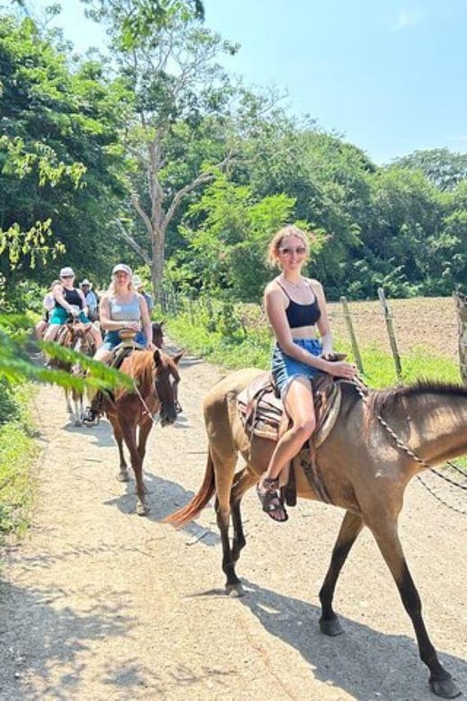 Puerto Vallarta: Horseback Riding, Lunch + Unlimited Drinks