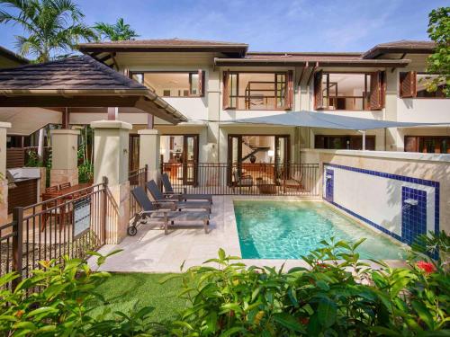Pullman Port Douglas Sea Temple Resort and Spa - Key Points