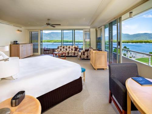 Pullman Reef Hotel Casino - Key Points