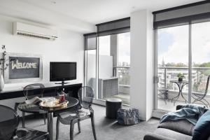 Punthill South Yarra Grand - Key Points