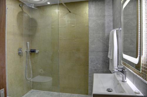 Putney Hotel; BW Signature Collection - Key Points