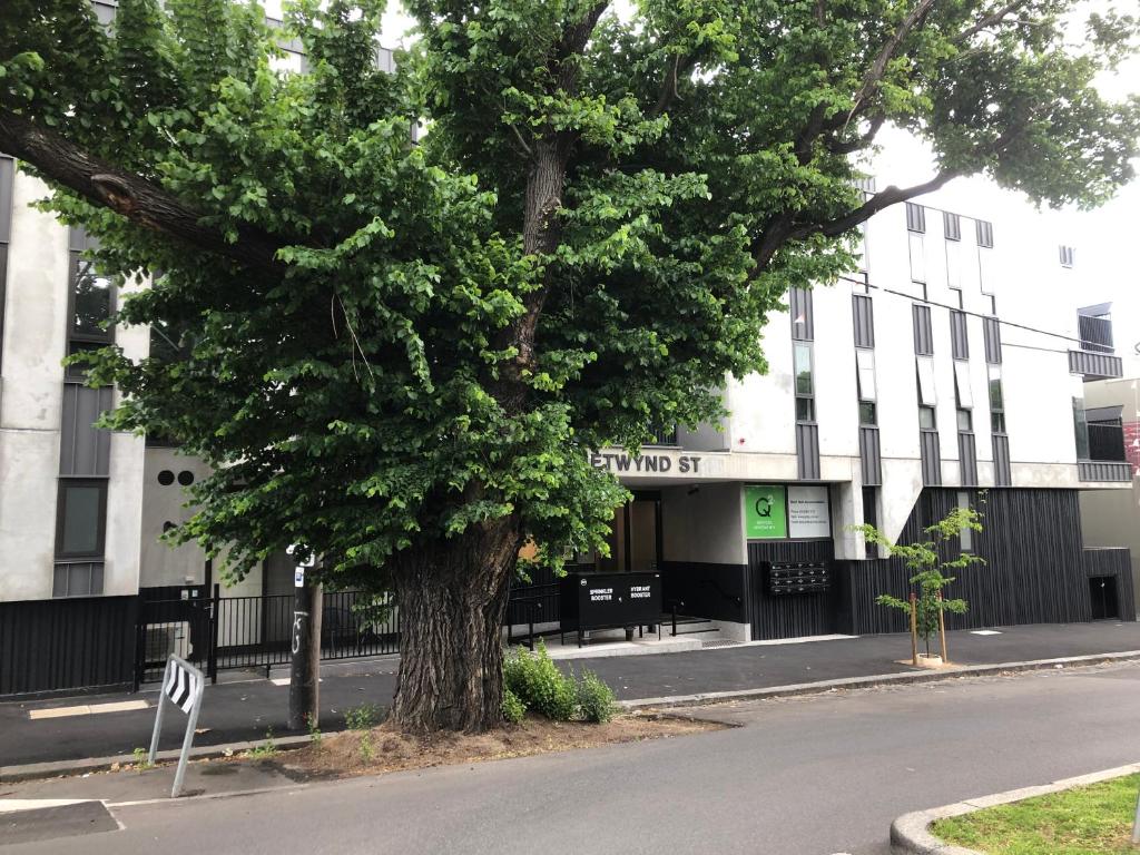 Q Squared Serviced Apartments - Key Points