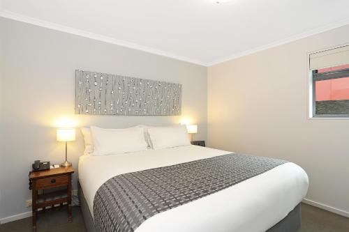 Quality Inn & Suites The Menzies - Key Points