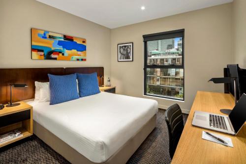 Quest Docklands Review - Key Points