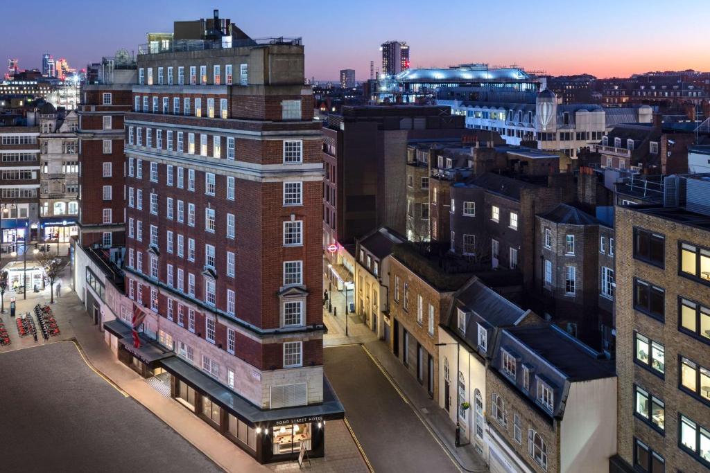 Radisson Blu Hotel, London Bond Street Review
