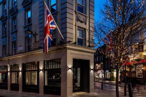 Radisson Blu Hotel, London Mercer Street - Key Points