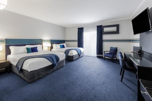 Ramada Diplomat Canberra - Key Points