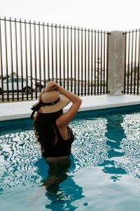 Reefview Retreat - About Your Stay