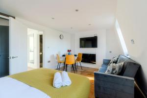 Regents Park & Baker Street Modern Apartments! - Key Points